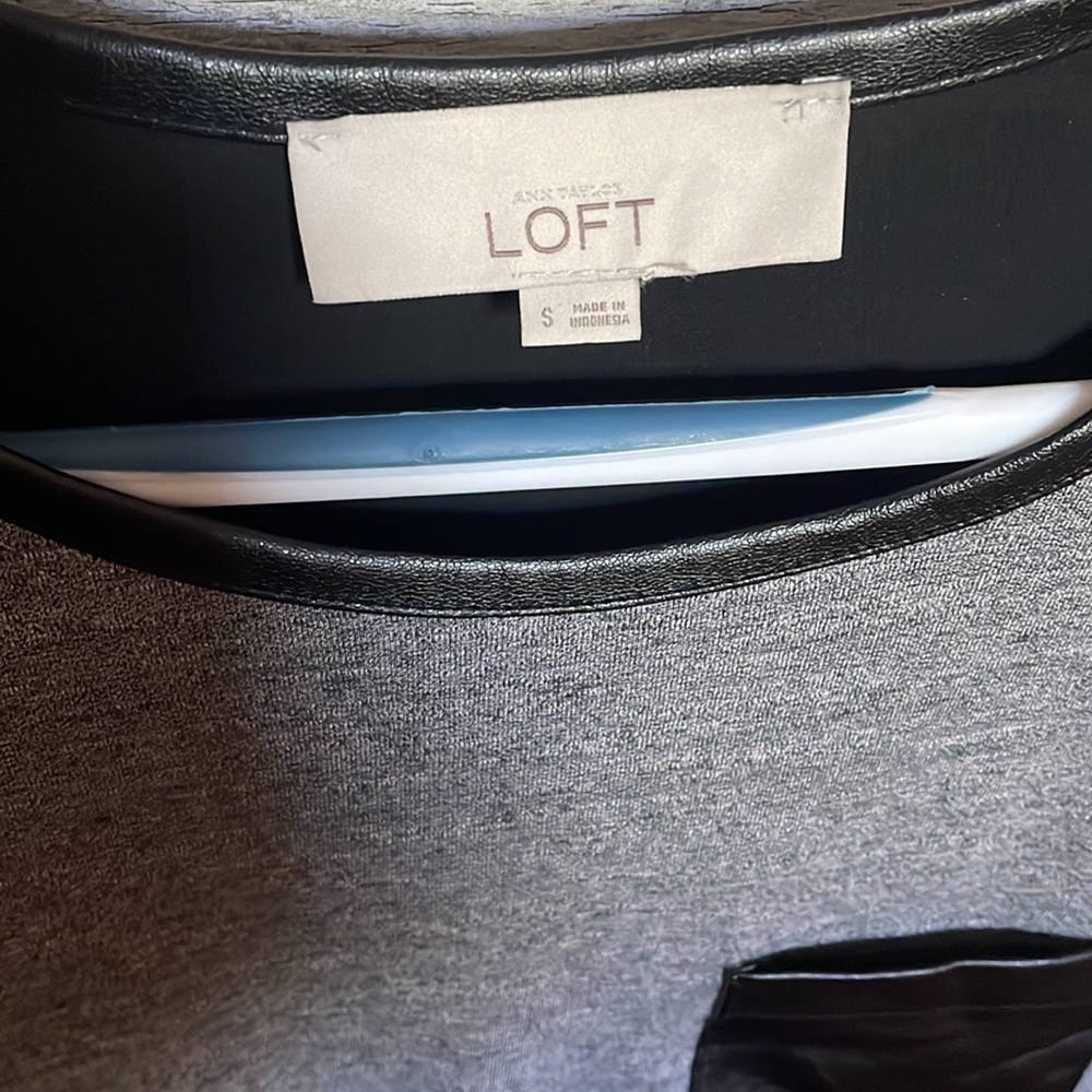 LOFT TOP! - Picture 2 of 3